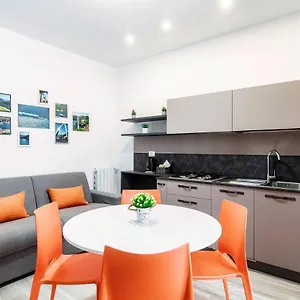 Lianora By Quokka 360 - Comfortable And Modern Flat In The Centre Of Apartment