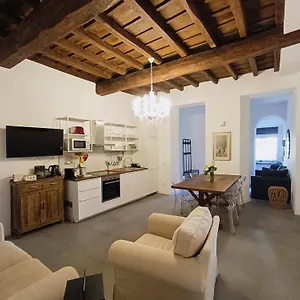 La Tua Casa A Viadelcorso Rome